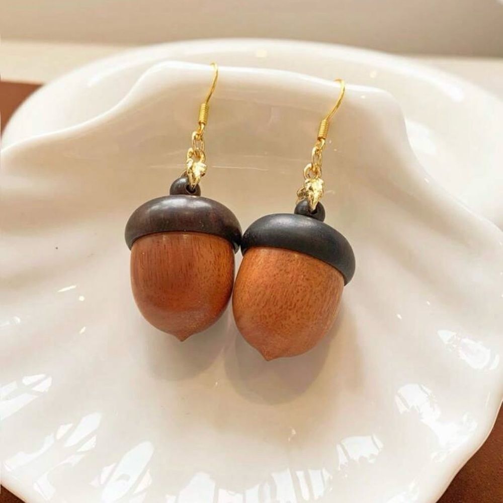 Creative Acorn-Shaped wood Earrings That Open Up - Picture 5 of 12